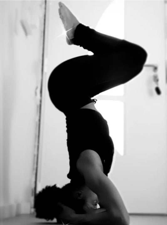 Le Pilates est bénéfique pour le corps, mais aussi pour l'esprit. Réduction du stress, de l'anxiété et des tensions musculaires, le Pilates est une pratique qui peut aussi améliorer la qualité du sommeil !