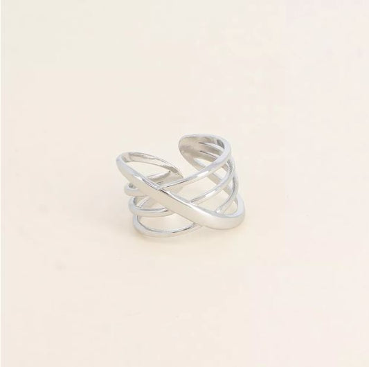 Bague anneaux entrelacés