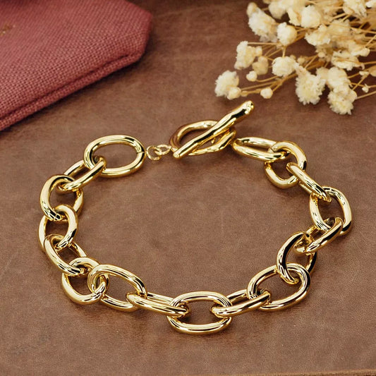 Goldenes Mesh-Armband