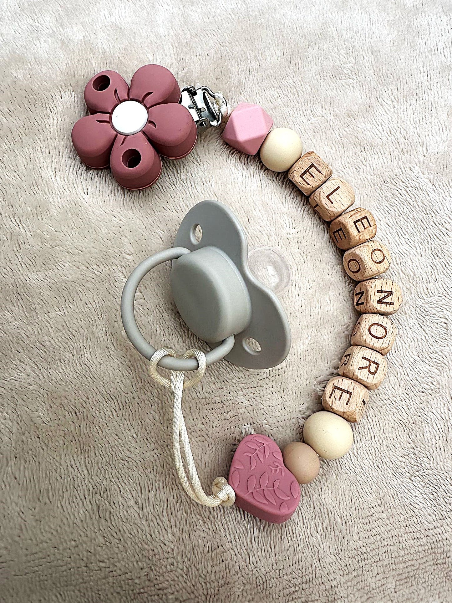 Personalisierter Schnullerclip